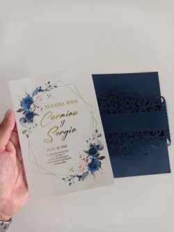 Pack de 25 Invitaciones Foil Dorado Troqueado